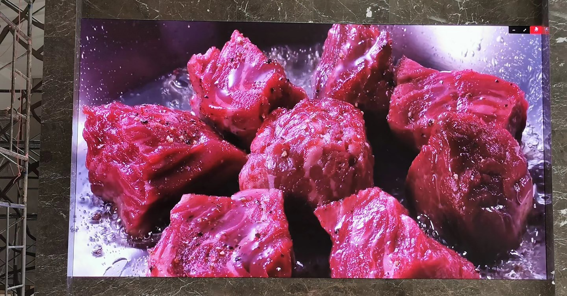 Indoor fixed LED screen CV Series P1.8